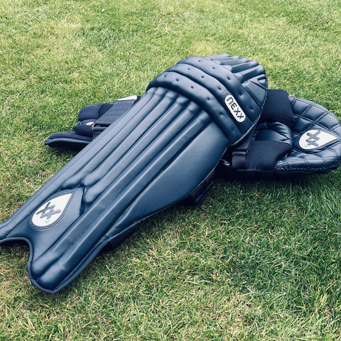 NEXX XX Women's Cricket Batting Pads - Navy Blue (PRE-ORDER FOR EARLY MAY DELIVERY)